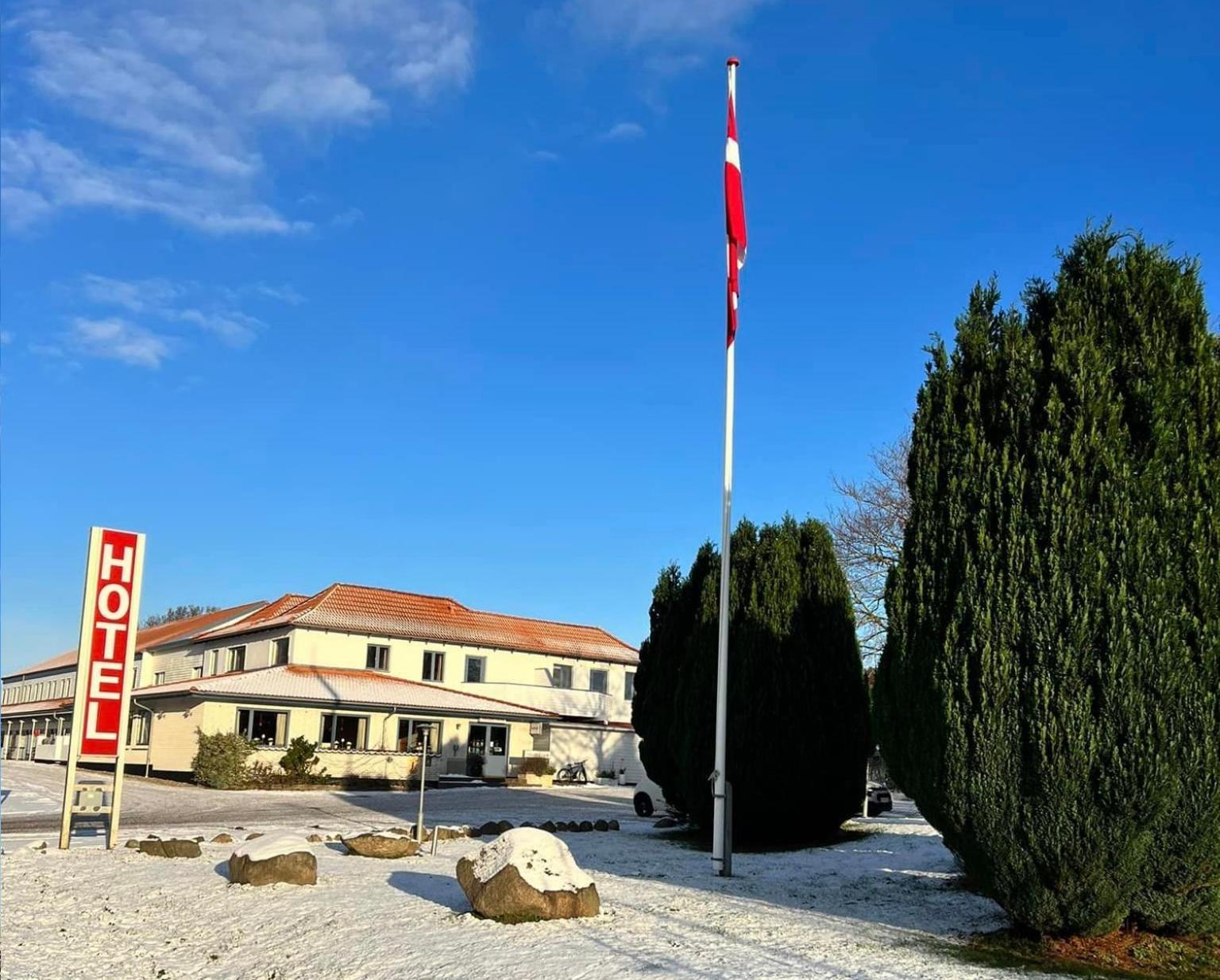 Hotel Medio Fredericia Bagian luar foto